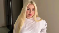 Auroid Russian chick of leggings pulled away for sex